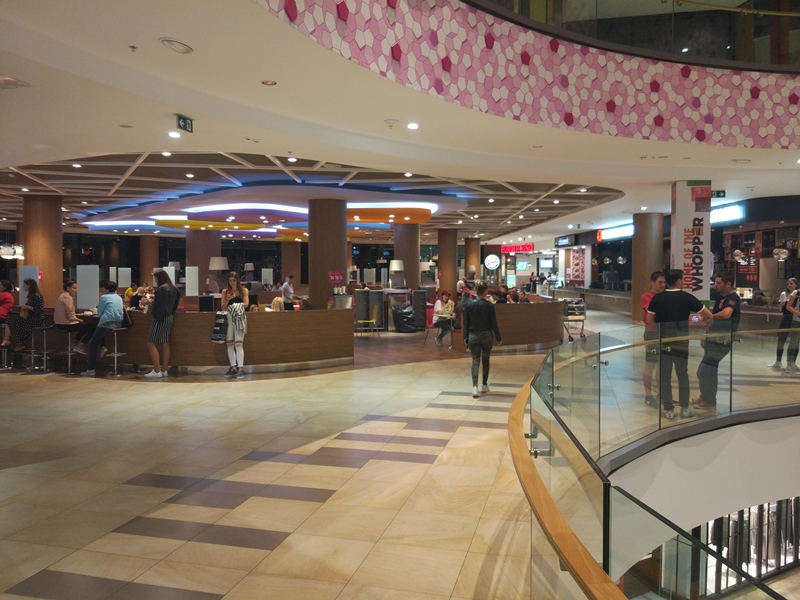 Mall of Split - Food Court