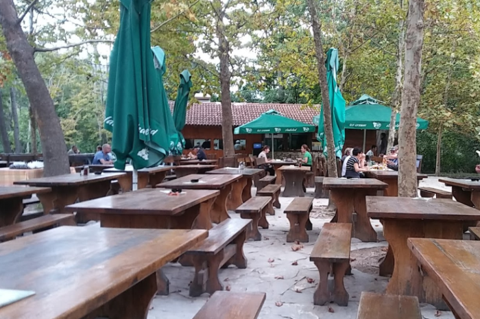 Krka Restaurant near the main waterfalls