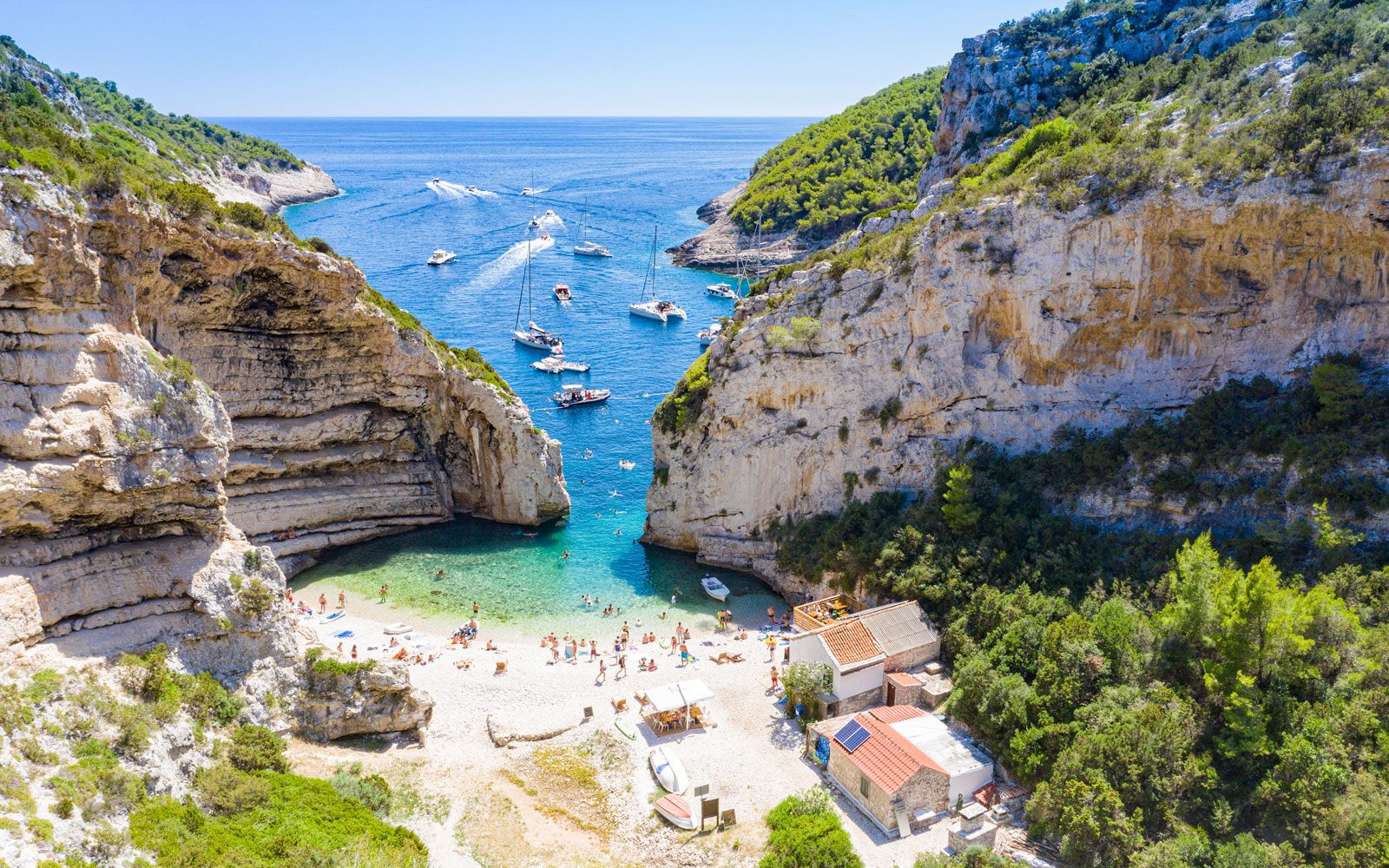 Stiniva Cove